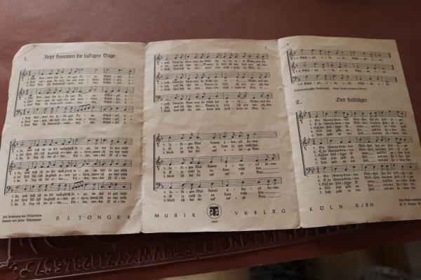 Faltblatt Lieder  - Kameradschaft im Lied 24. Folge des OKH